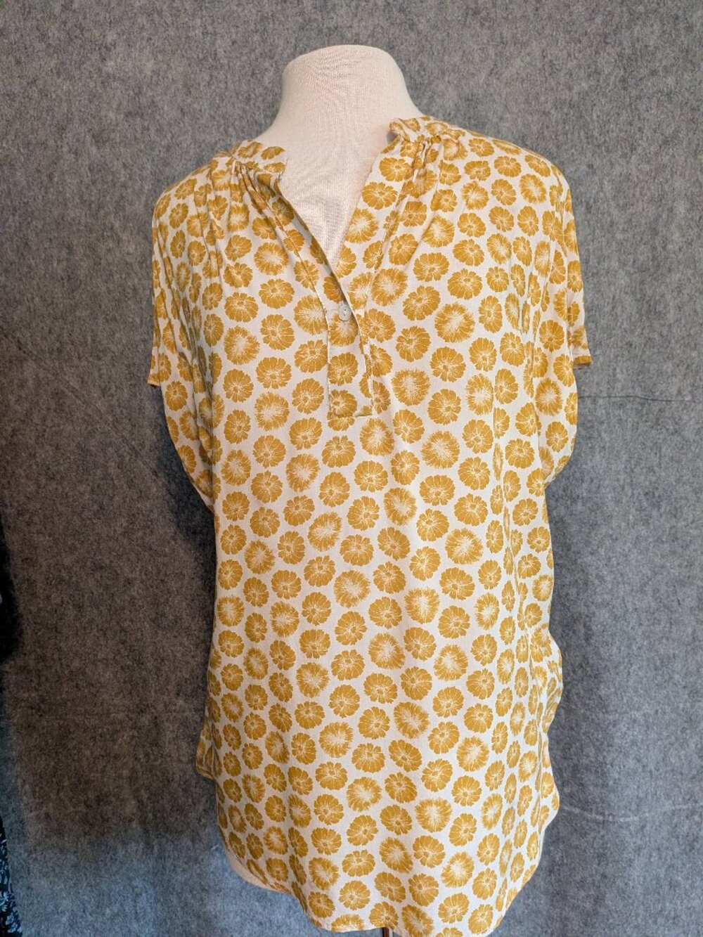 Amour Vert Cap Sleeve Blouse Size XL Boho Cottagecore Viscose
